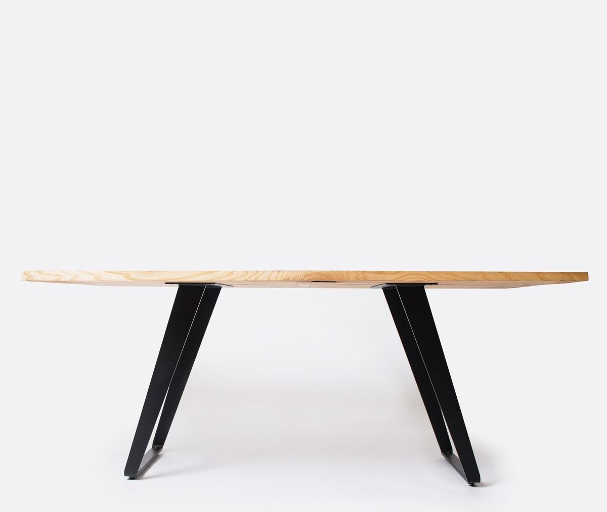 cuyahoga dining table